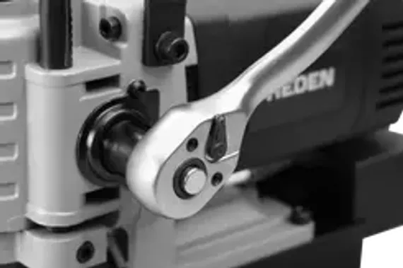 Магнитный сверлильный станок Promotech PRO-122T SB