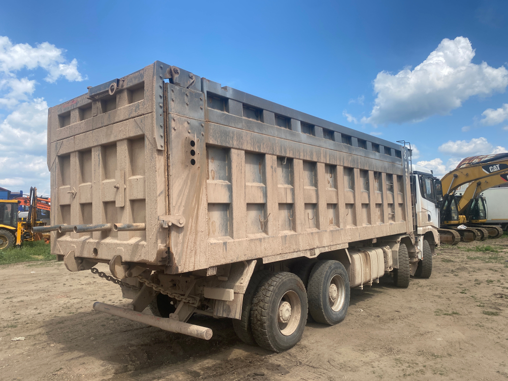 Shacman (Shaanxi) SX* 8x4 Самосвал SX32586T384 (Дизельный, 11,6 л, 423 л.с., МТ)