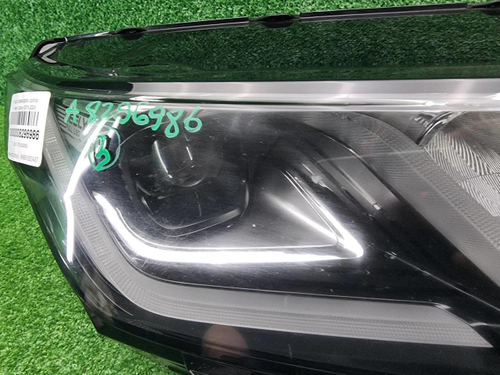 Фара правая Geely Coolray (2019-2024) LED
