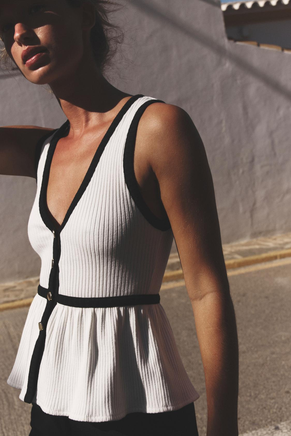 ZARA ТОП В РУБЧИК С ПУГОВИЦАМИ, БЕЛЫЙ/ЧЕРНЫЙ