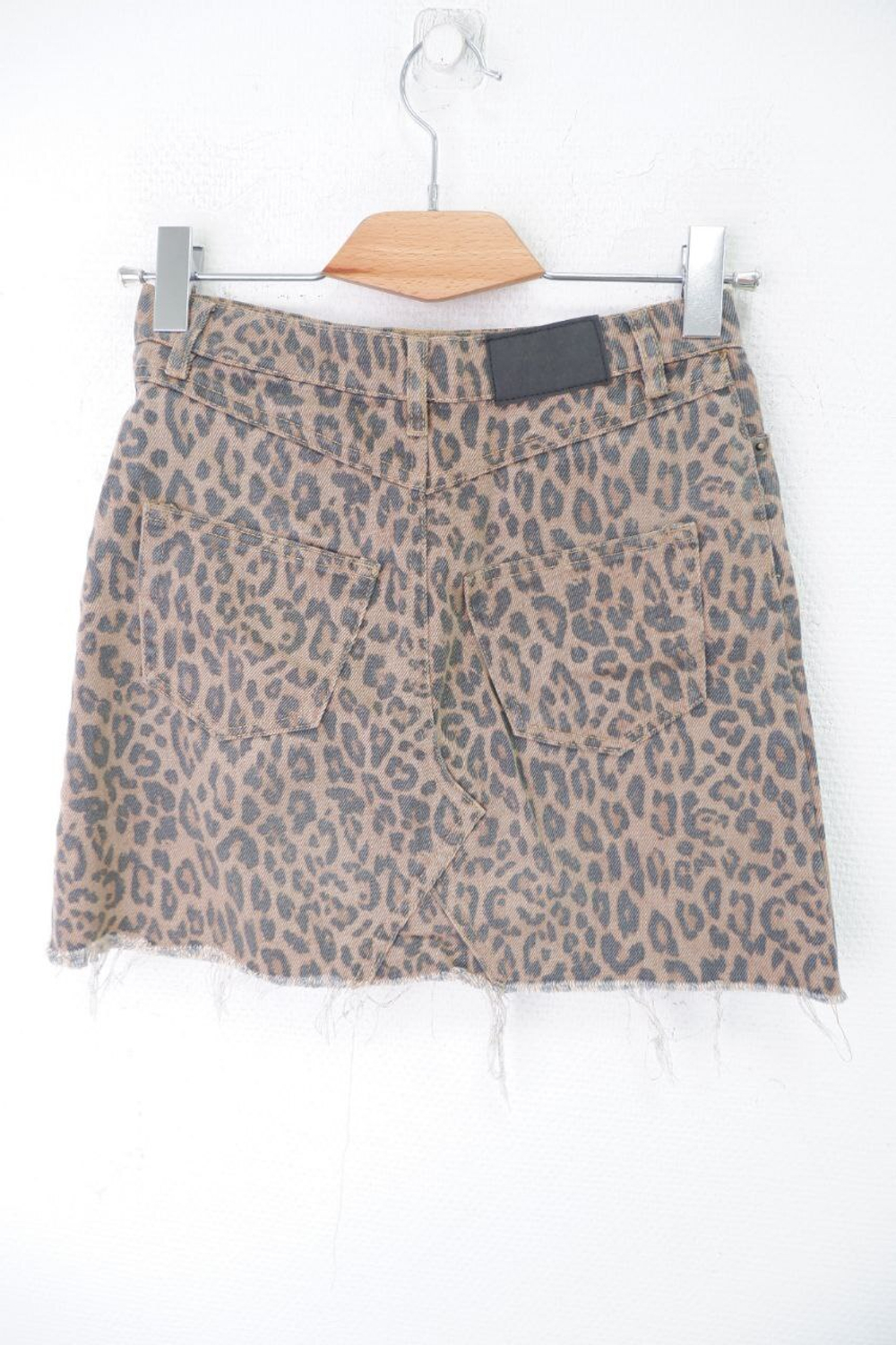 Юбка с анималистическим принтом 40 размер