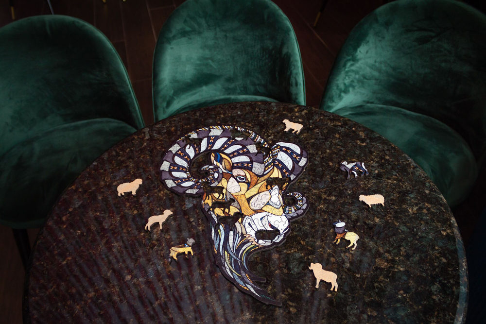 Деревянный, фигурный пазл EWA Горный Баран L 40x55 см