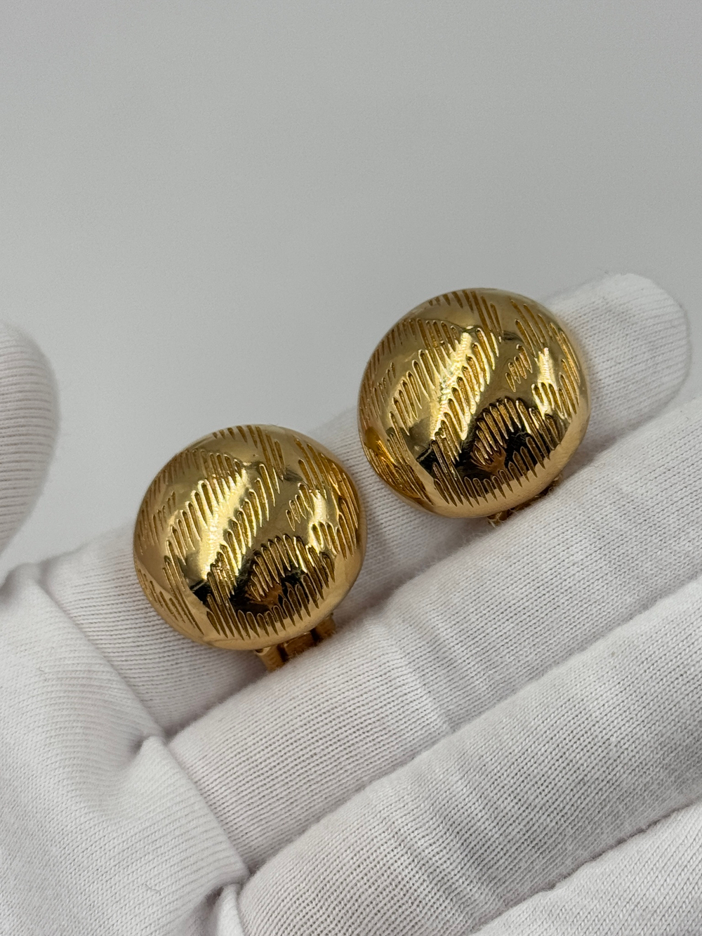Клипсы Christian Dior