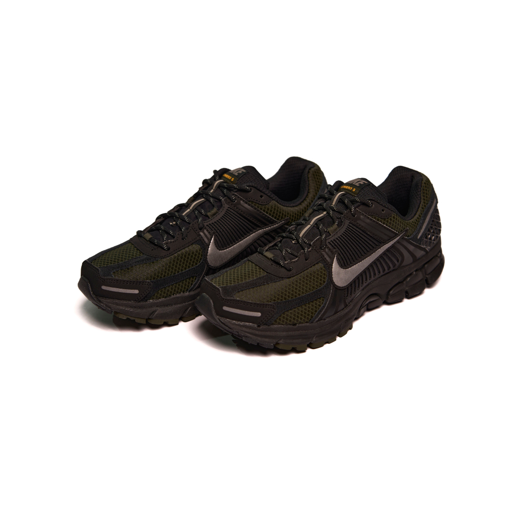 Nike Air Zoom Vomero 5 "Black Sequoia"