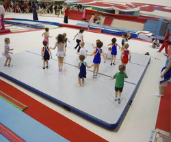 Акробатический надувной ковер