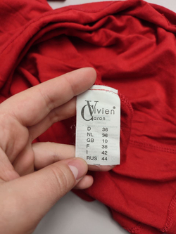 Платье Vivien Caron яркое 44 размер