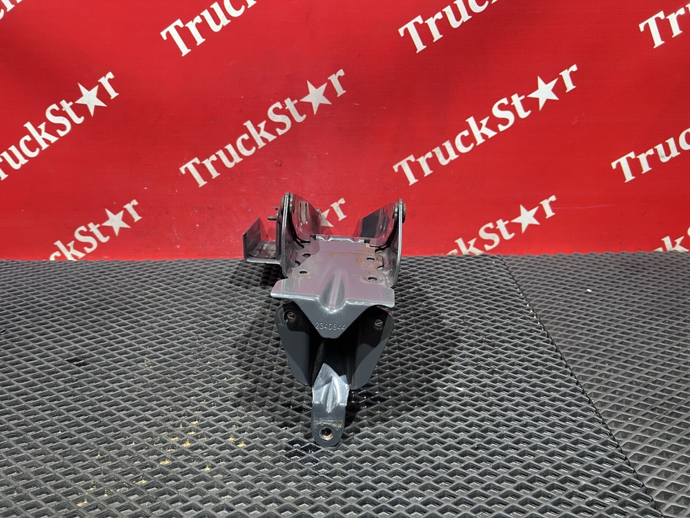 Кронштейн проводки 2021 г