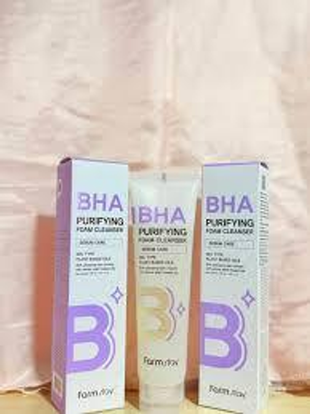 очищающая пенка для умывания FarmStay BHA Purifying Foam Cleanser.