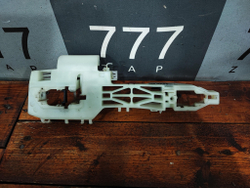 Кронштейн ручки двери Kia Carnival 4 20-нв Б/У Оригинал