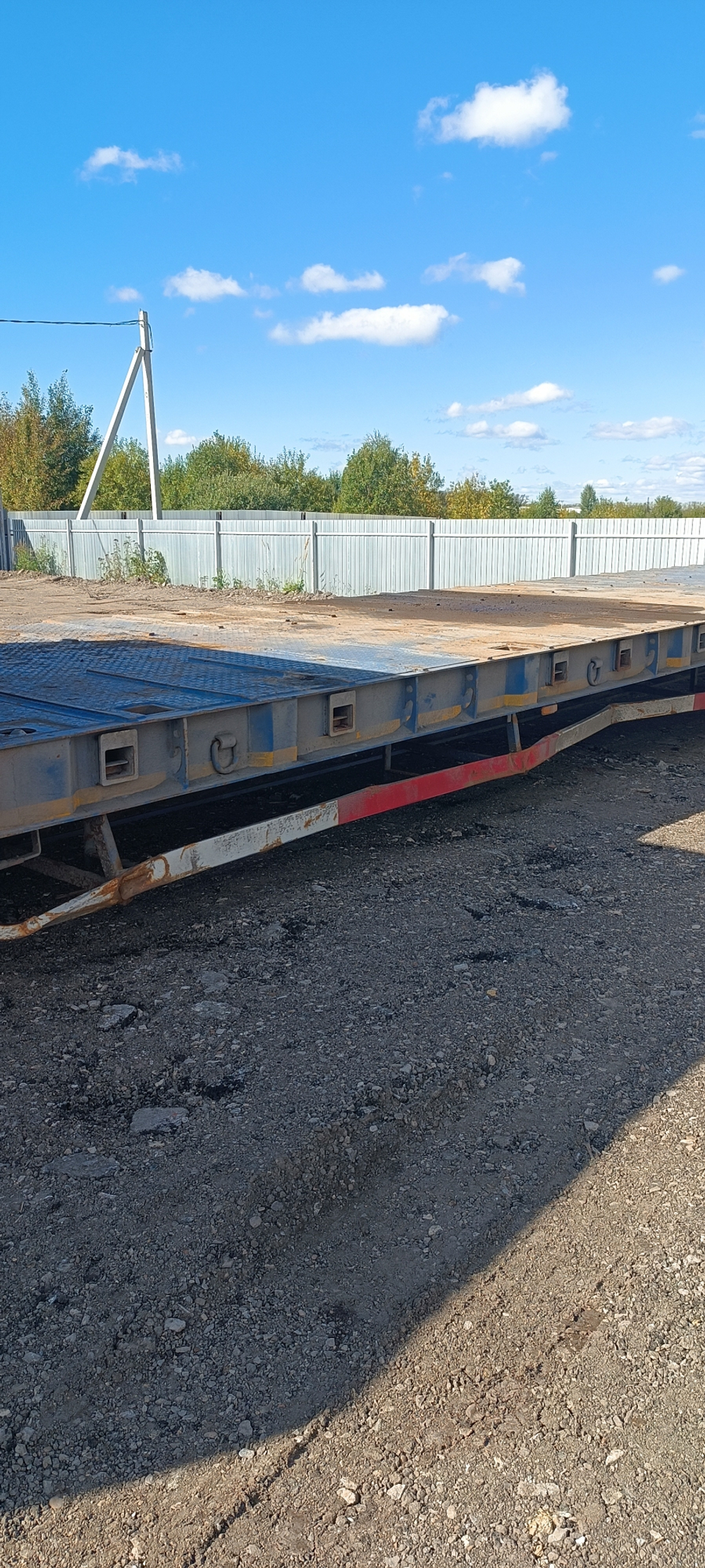 AMUR AMUR Полуприцеп тяжеловоз 3 оси LYR9606TDP (Не раздвижной)