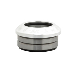 Рулевая Комета, Белый