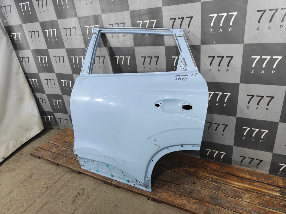 Дверь задняя левая Omoda C5 22-нв Б/У Оригинал 551001189AADYJ