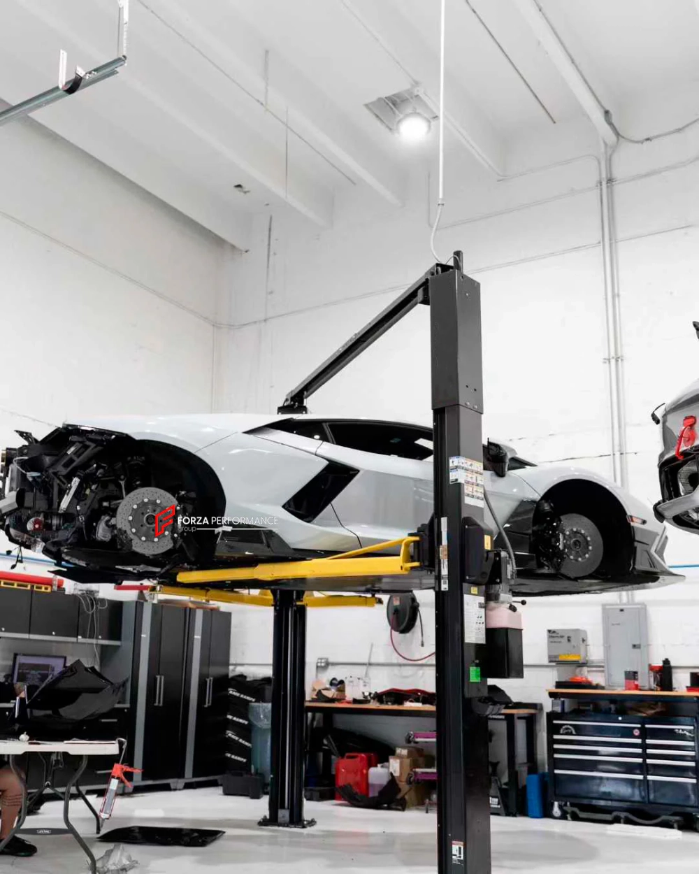 Карбоновый обвес для LAMBORGHINI REVUELTO 2023+ Ламборгини