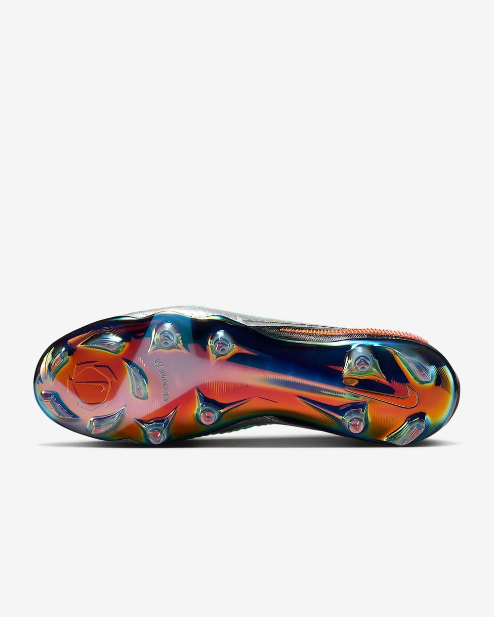 Бутсы Nike Phantom 6 Low Elite FG