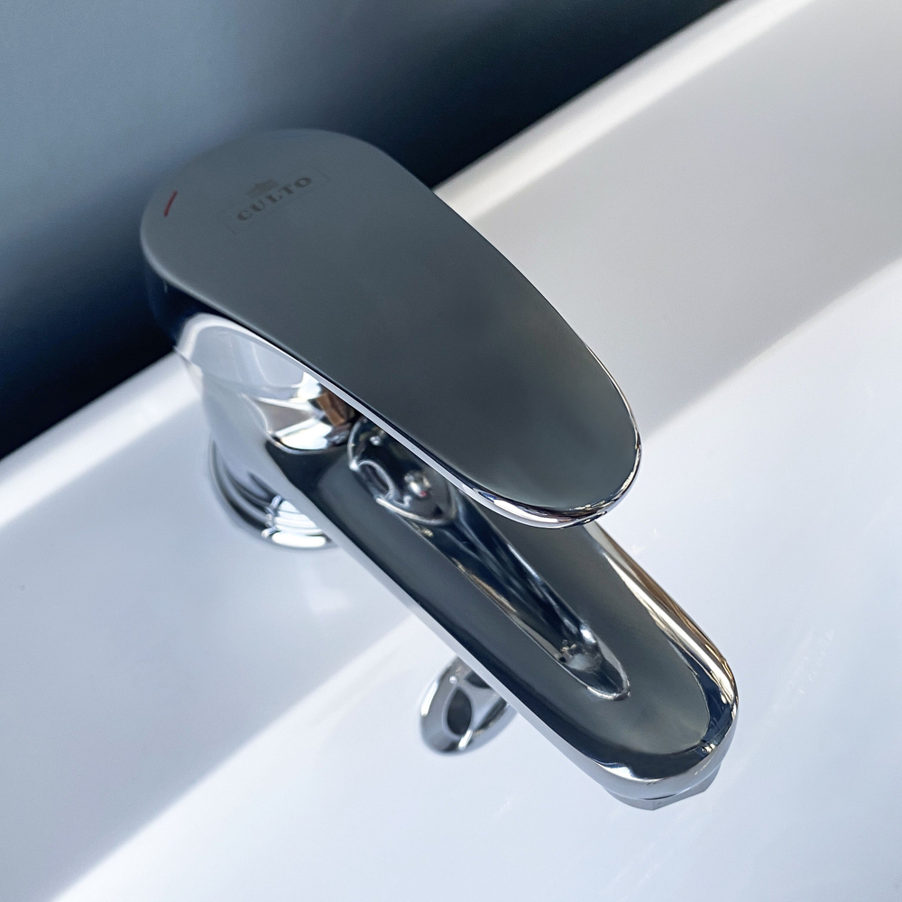 Смеситель для ванны с длинным изливом и душевым набором латунь CULTO SPIKE BL01SPK