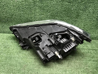 Битая Фара правая BMW X1 F48 (2015-2019) LED