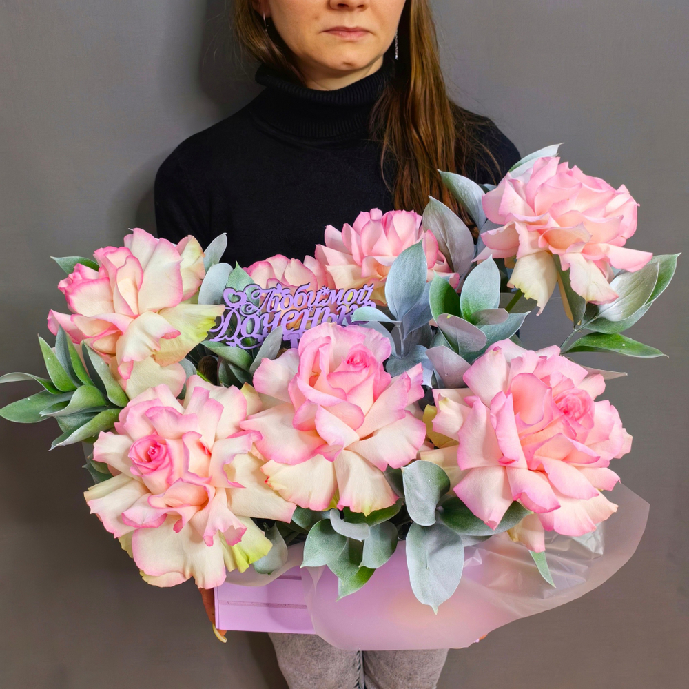 Ящик с французскими розами сорта "ESPERANCE" (Эквадор 60 см)