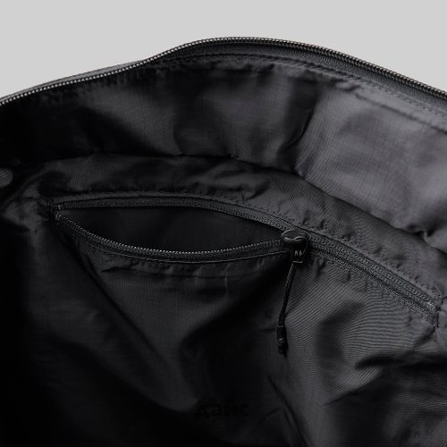 Сумка-тоут Krakatau артикул:U16-1 - купить в магазине Дайс