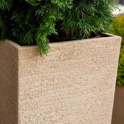 Кашпо CUBE EROSIA YELLOW 50 x 50 x 50
