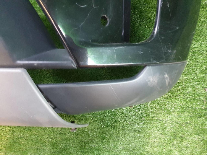 Бампер передний Land-Rover Discovery 5 (2016-2021)