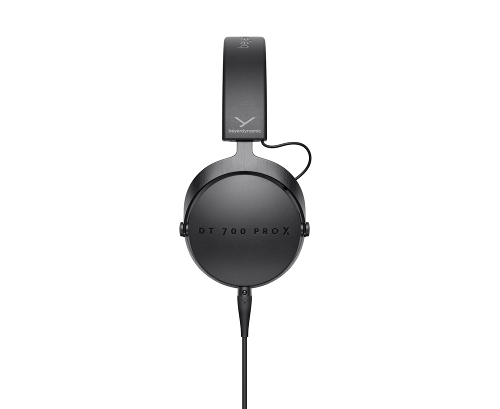 Студийные наушники Beyerdynamic DT 700 PRO X