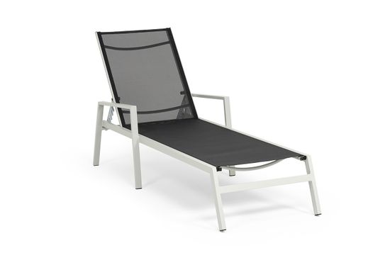 "Парма" шезлонг, каркас алюминий светло-серый (RAL7035) муар, ткань текстилен темно-серая
