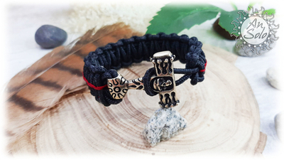 Браслет из паракорда "Лик смерти"