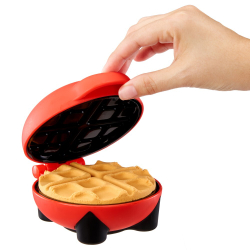 Little Tikes - Набор для приготовления вафель Creative Chefs + 18 аксессуаров 639685 / артикул   639685  / GTIN 050743639685