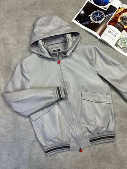 Кожаный бомбер Kiton