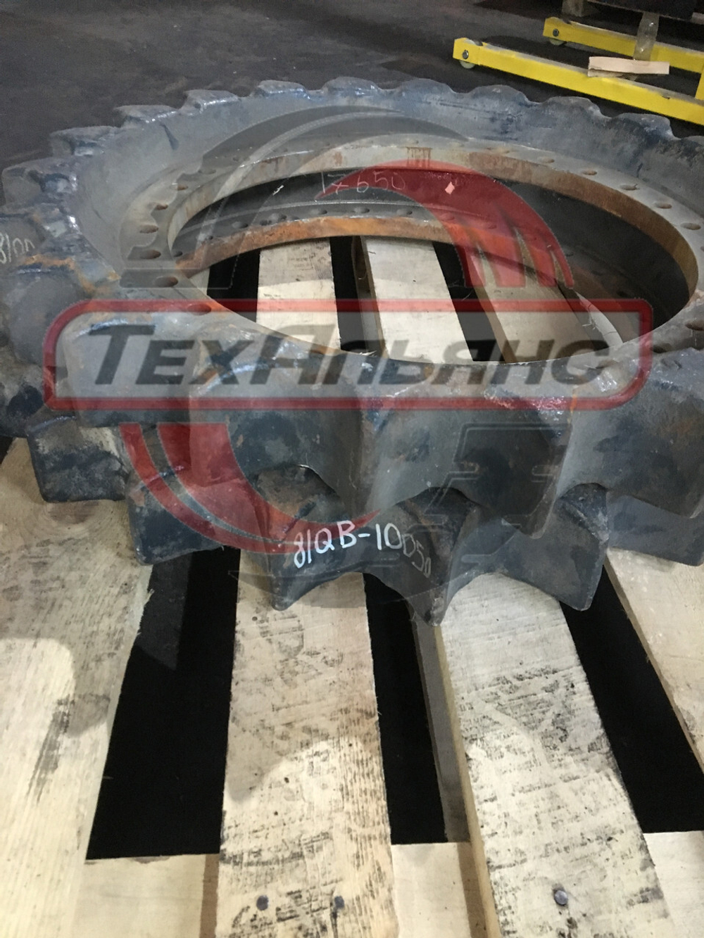 Звёздочка 81QB-10050 Hyundai R520-9S Оригинал