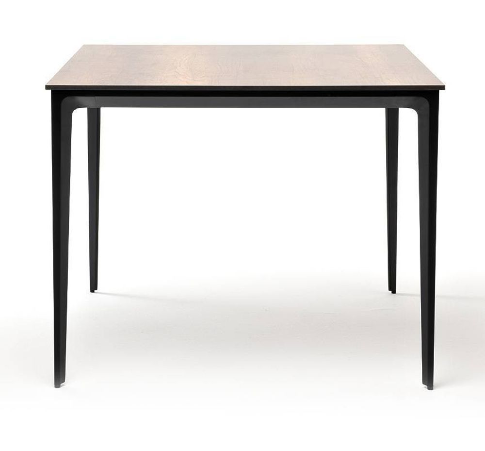 "Малага" обеденный стол из HPL 90х90см, цвет "дуб", каркас черный