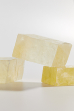 Оптический кальцит выколки L