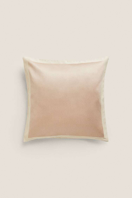 ZARA HOME ЧЕХОЛ ДЛЯ ДЕКОРАТИВНОЙ ПОДУШКИ С КОНТРАСТНОЙ КАЙМОЙ, РОЗОВАТЫЙ