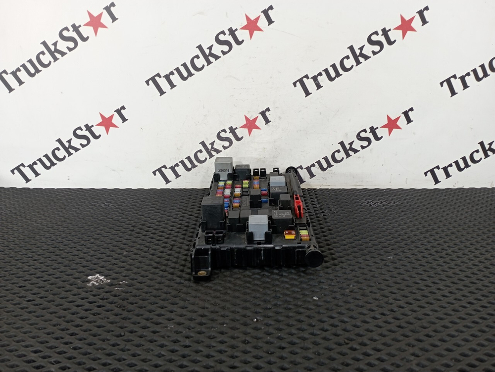 Блок предохранителей 2018г