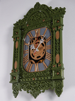 Настенные часы-наличник «Автоматон Вологда Сумерки» темно-зеленые, ручная работа, стиль Северный стимпанк