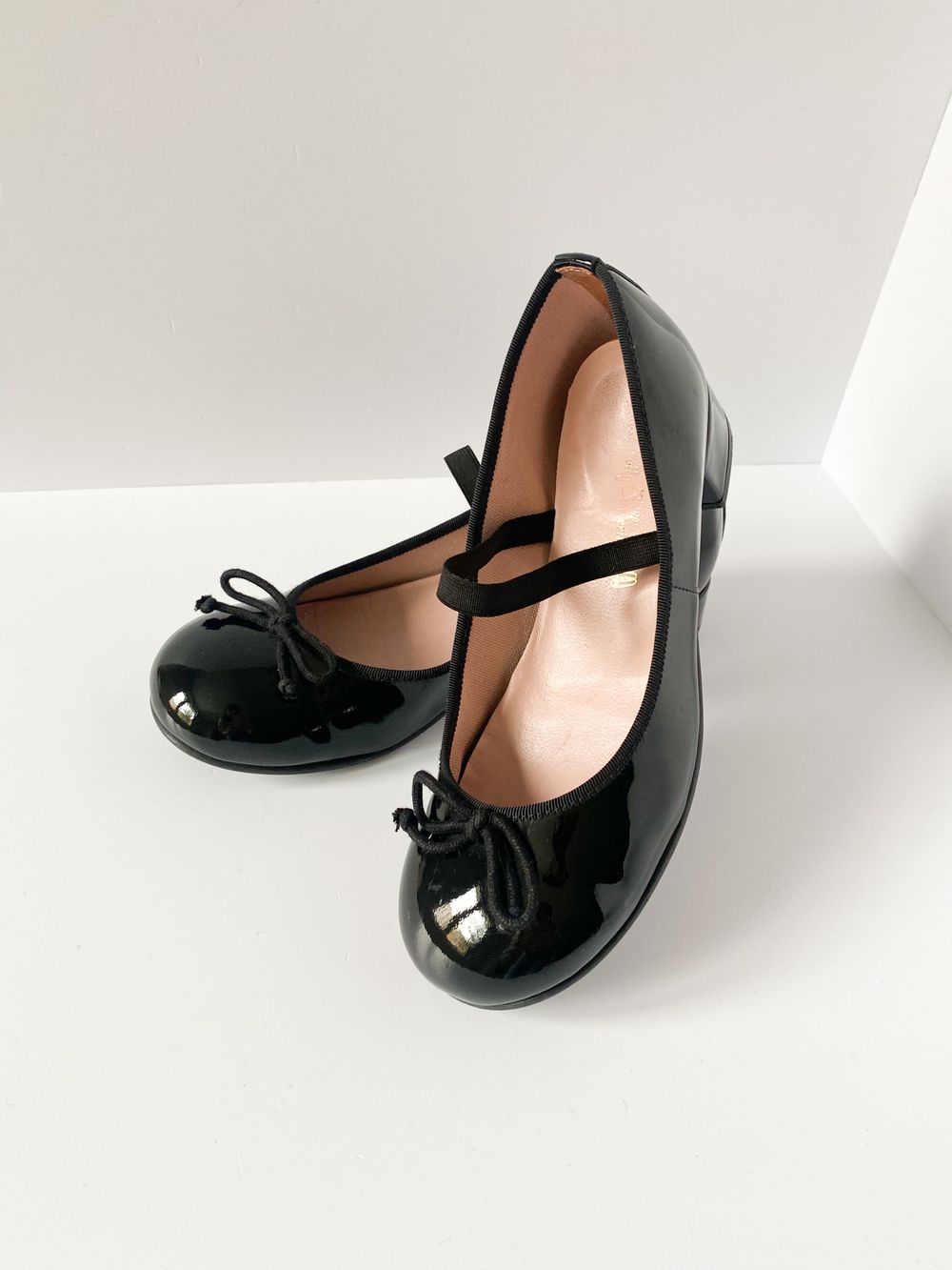 Лаковые туфли Pretty Ballerinas, 31,5