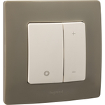 Диммер нажимной универсальный LED 400Вт без нейтрали - белый ETIKA Legrand