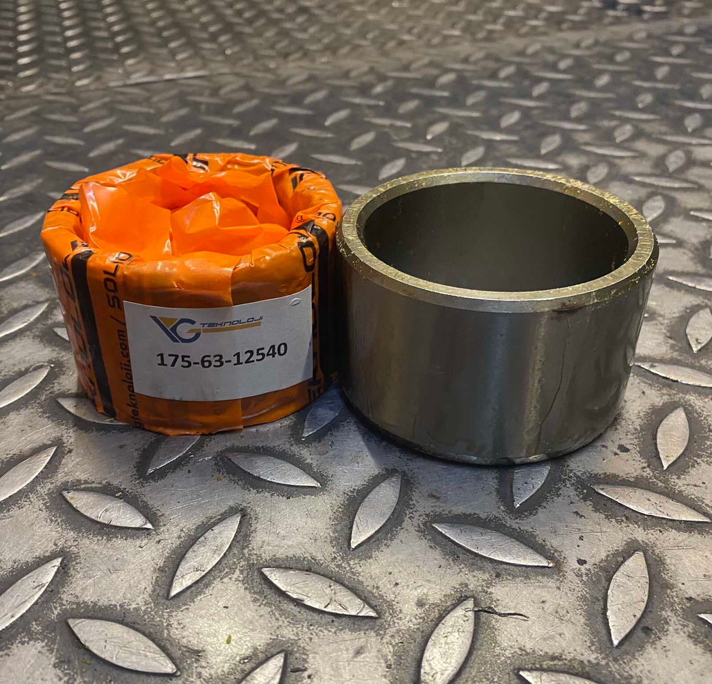 Втулка 175-63-12540