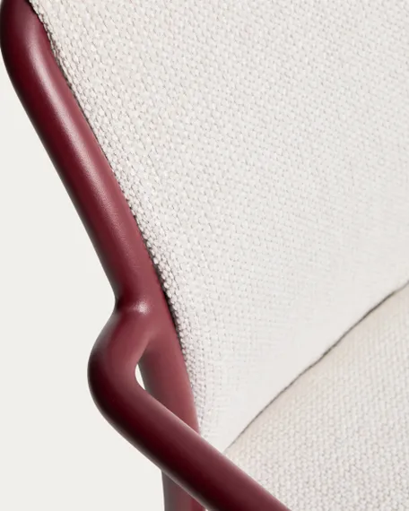 Уличный стул Linosa из бордового алюминия с бежевой подушкой