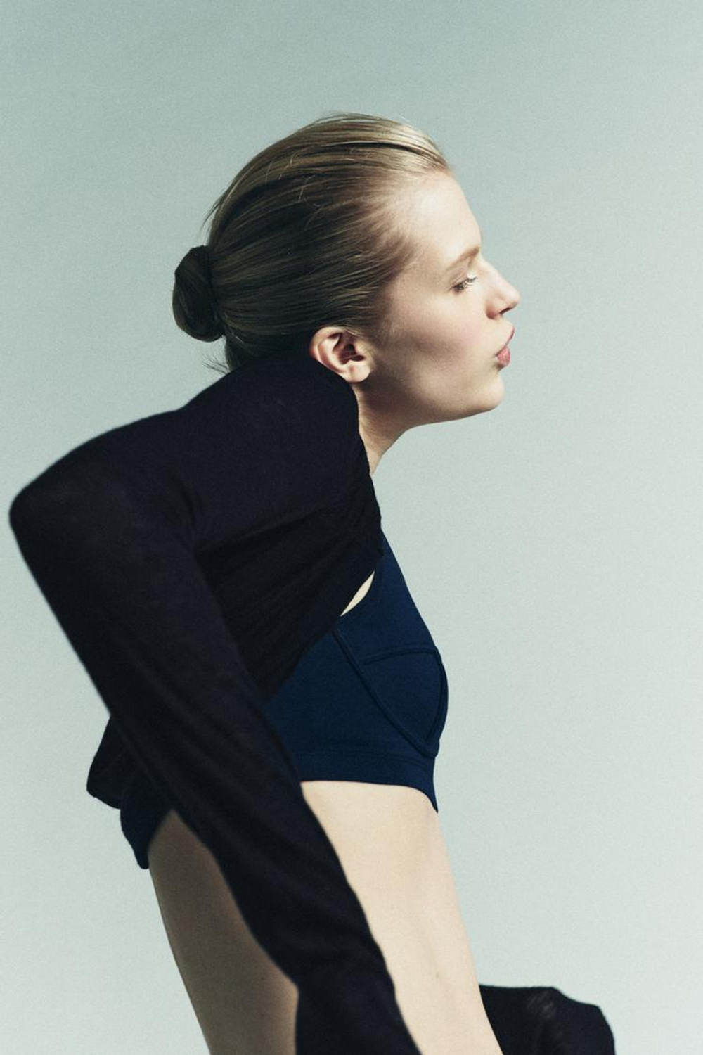 ZARA МЯГКИЙ БРАЛЕТТ СО ШВАМИ, СИНИЙ