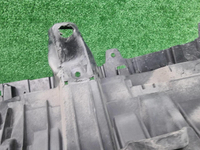 Кронштейн решетки радиатора Toyota RAV4 XA50 18-нв