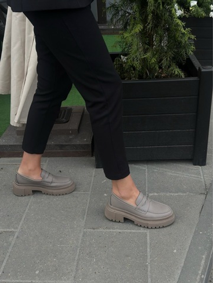 Лоферы из натуральной кожи