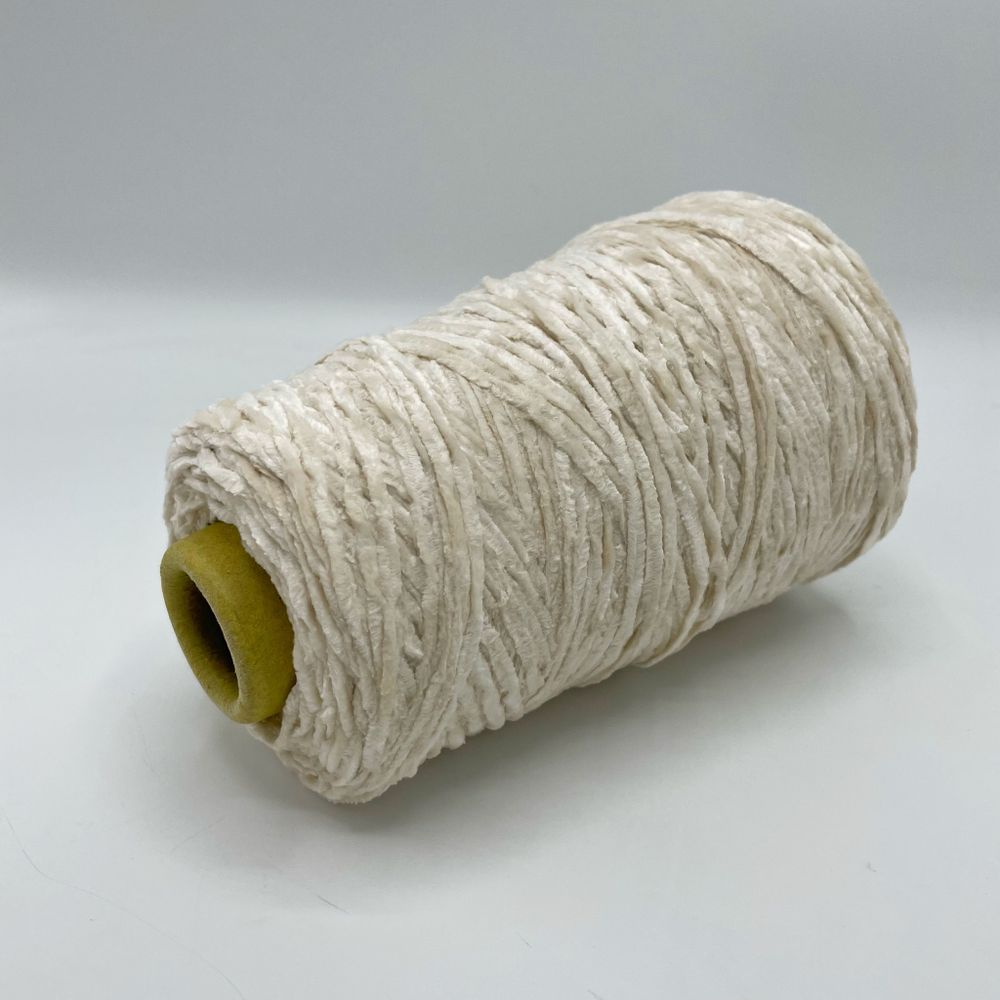 Пряжа плюшевая Chenill шенилл на бобине