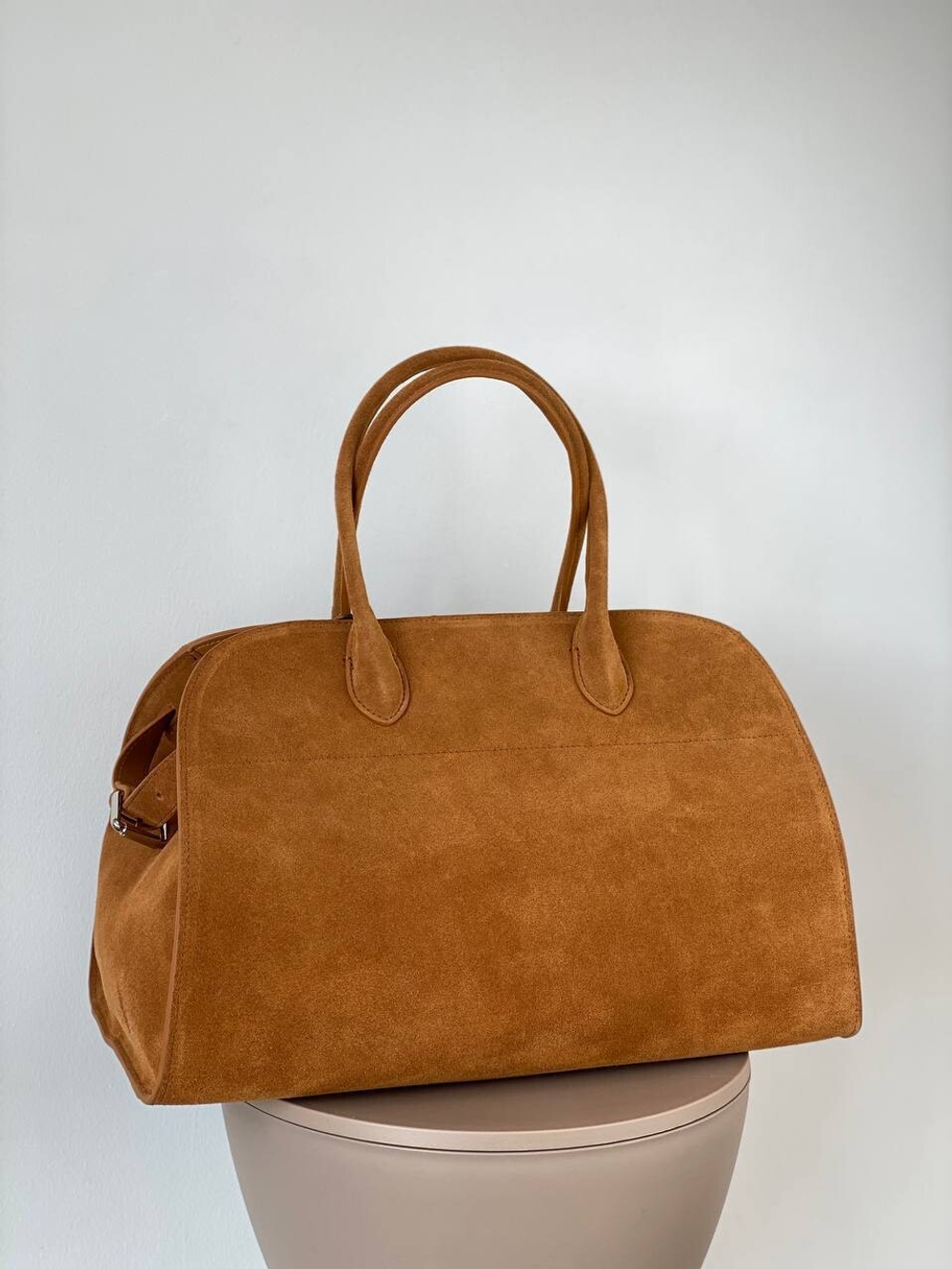 СУМКА ИЗ НАТУРАЛЬНОЙ ЗАМШИ