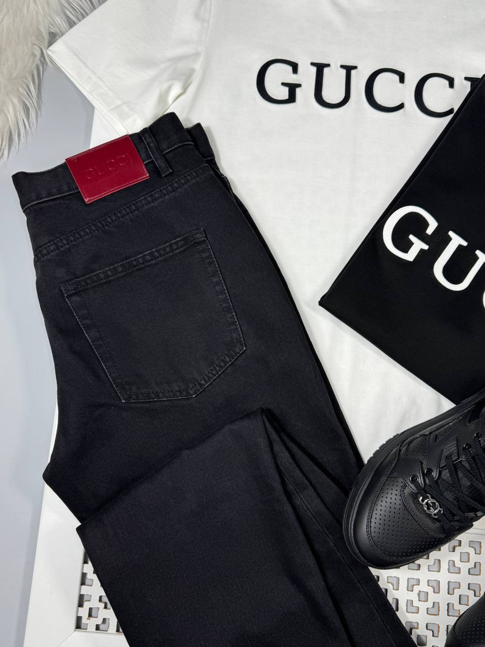 Комплект повседневной одежды Gucci