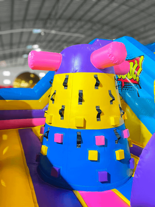 Коммерческий надувной батут «Комиксы 2» 7*5*3 м