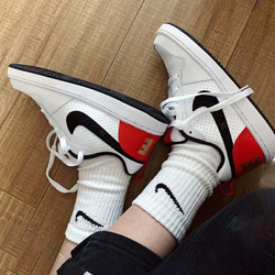 Женские кроссовки Nike Court Borough Low 'Black White Red' DD8495-106