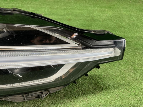 Фара правая Volvo XC60 2 (2017-2021) Full LED