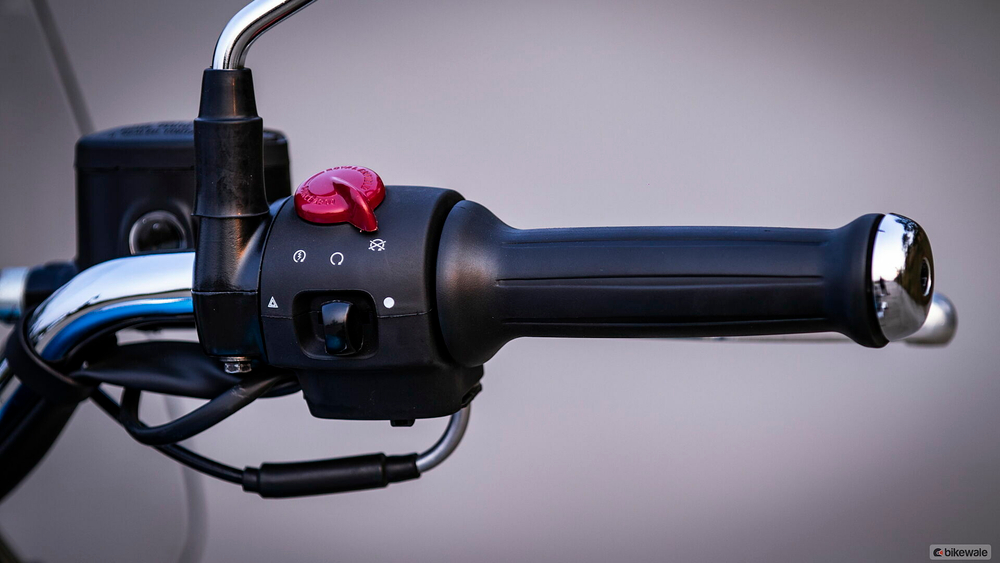 Royal Enfield Meteor 350 Supernova Blue