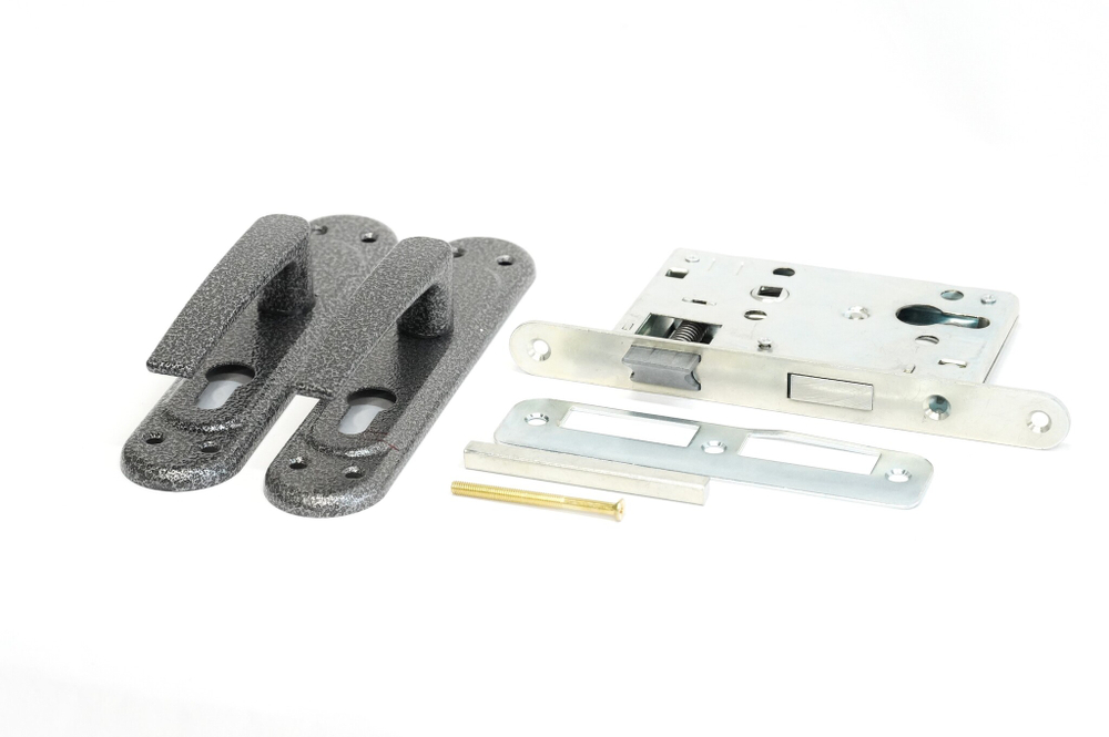 ЗАМОК МЕТАЛЛИСТ ВР.ЦИЛИНДР 3В-4 С ЗАЩЕЛКОЙ И РУЧКАМИ СЕРЕБРО